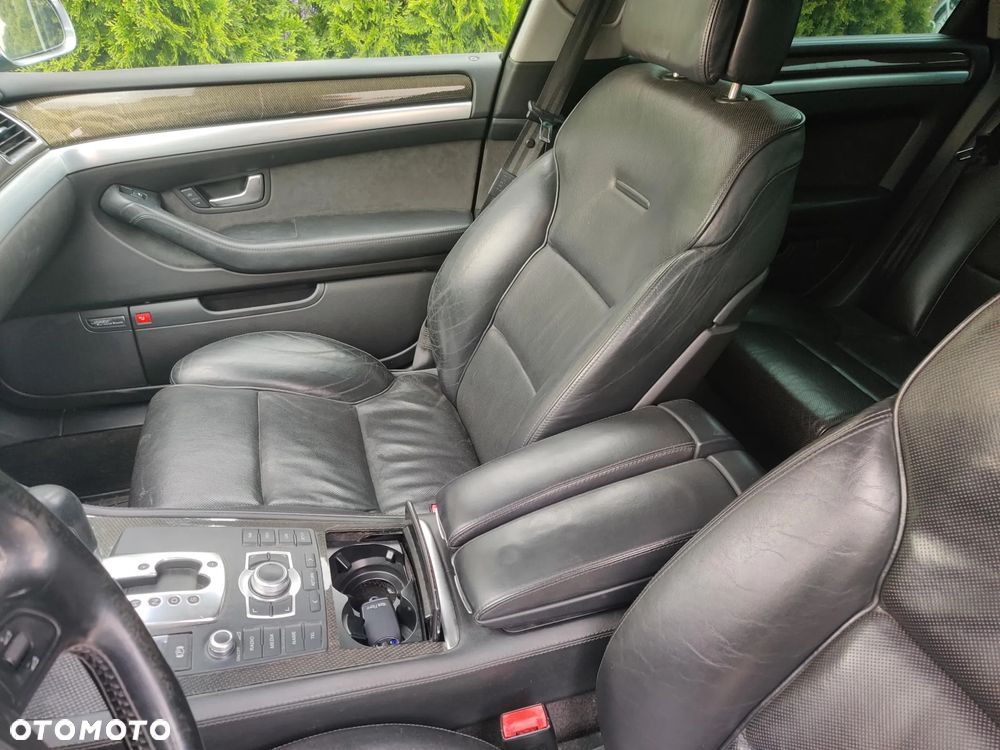 Audi S8 5.2 FSI Quattro - 14