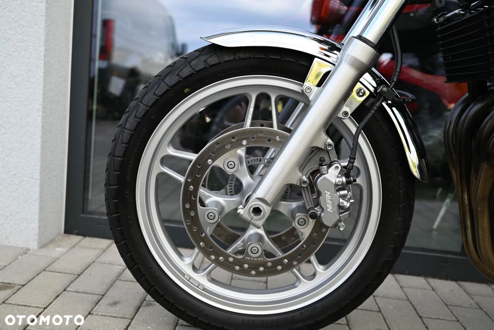 Honda CB - 24