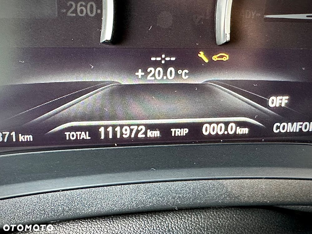 BMW Seria 3 318d - 12