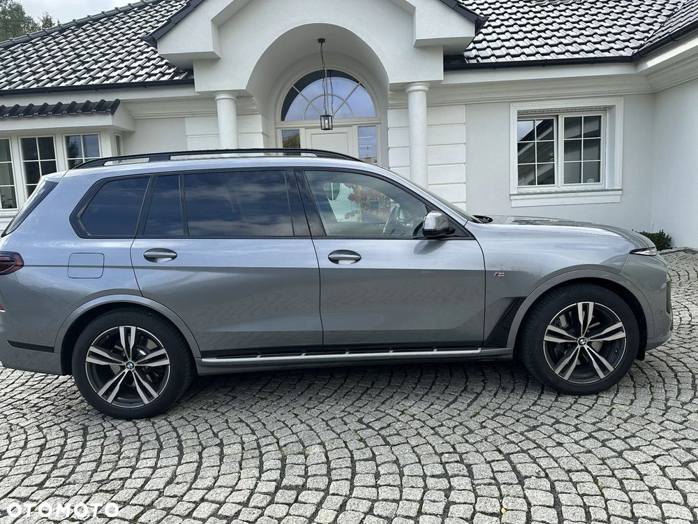 BMW X7 - 10
