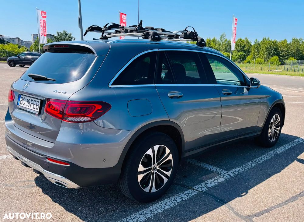 Mercedes-Benz GLC 220 d 4MATIC - 11