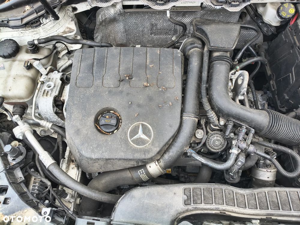 MERCEDES-BENZ KLASA B (W247) B 200 1.3 benzyna 2018 NA CZĘŚCI - 35
