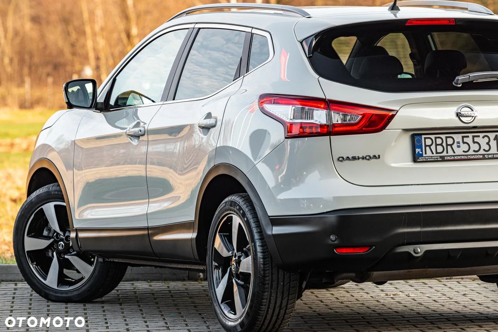 Nissan Qashqai - 16