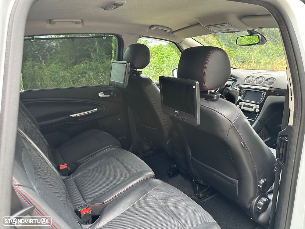 Ford S-Max 2.2 TDCi Titanium 7L - 34