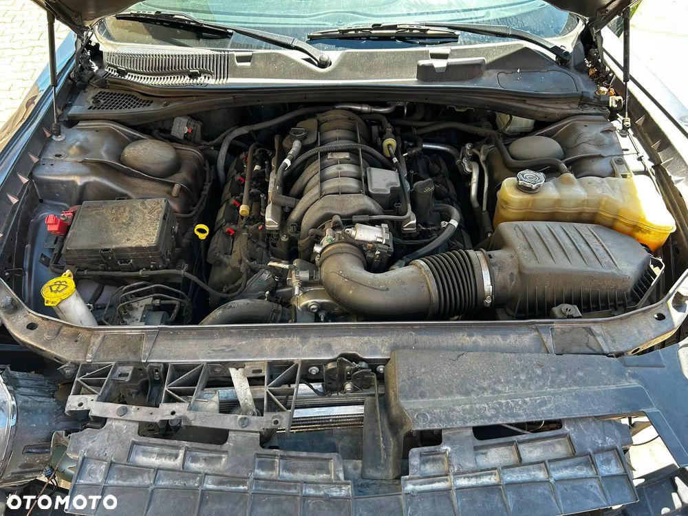 Dodge Challenger - 23