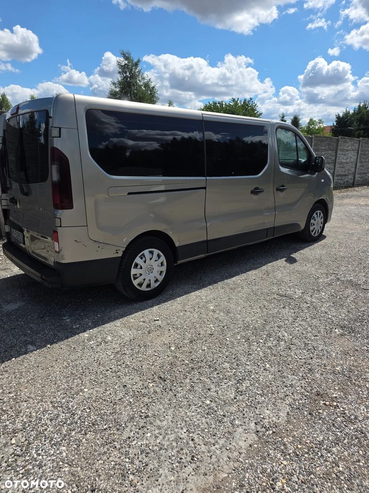 Renault Trafic Passenger 2,9t Business - 28