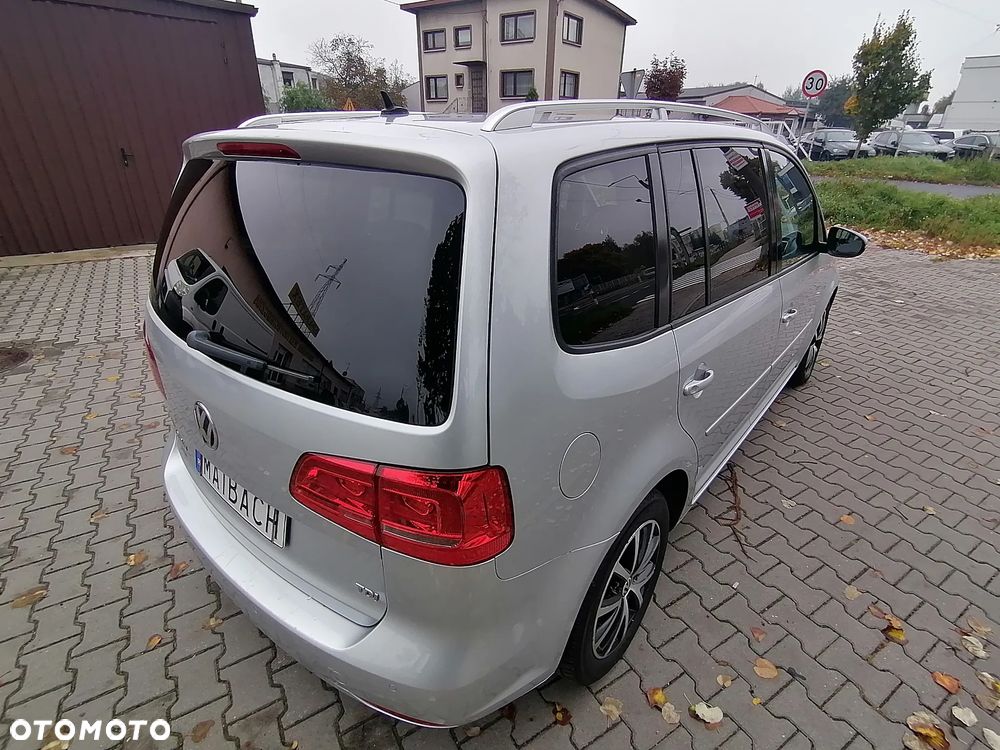 Volkswagen Touran 1.6 TDI DPF Comfortline - 14