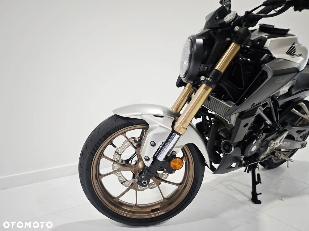 Honda CB - 13