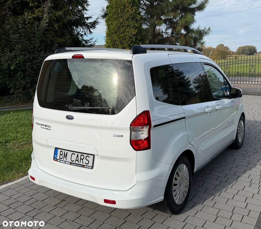 Ford Tourneo Courier 2015 photo 5