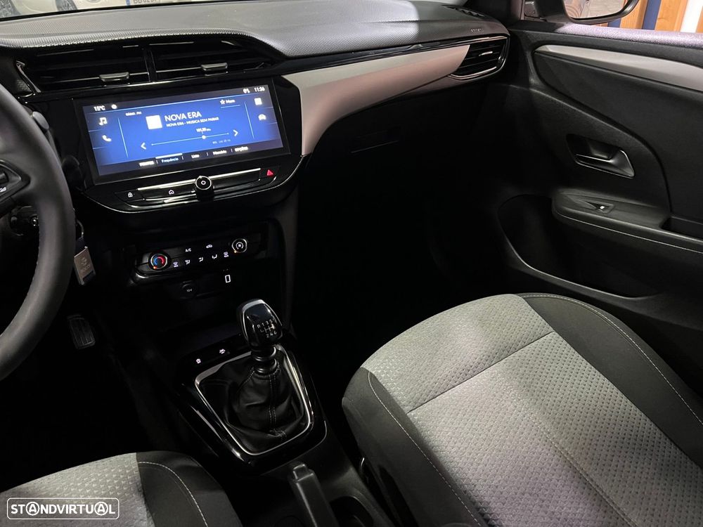 Opel Corsa 1.2 T Edition - 22