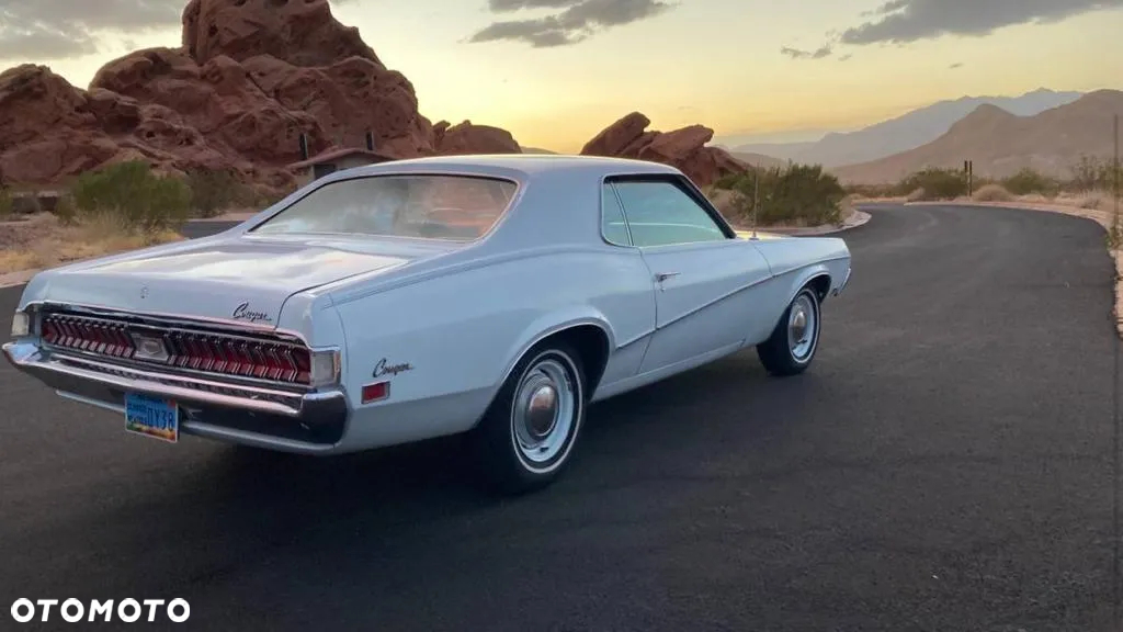 Mercury Cougar - 5