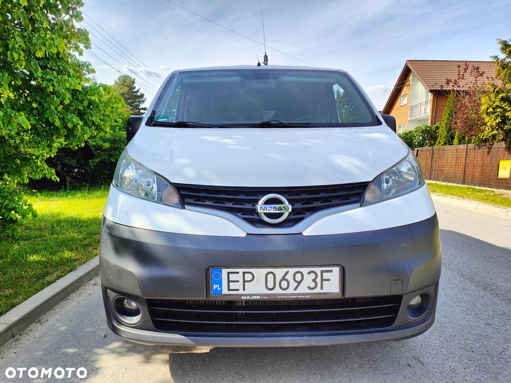 Nissan NV200 - 14