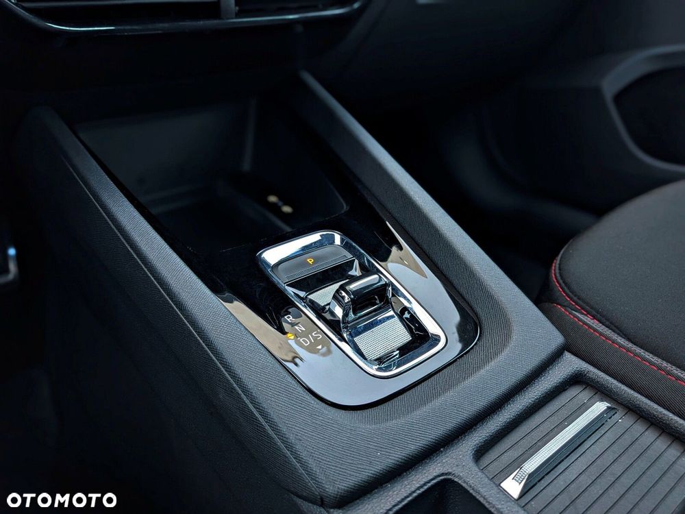 Skoda Octavia 2.0 TDI RS DSG - 30