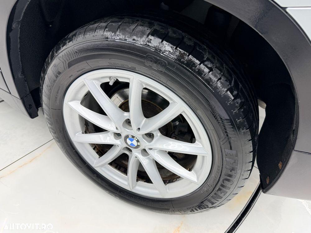 BMW X1 sDrive18d Sport Line - 13