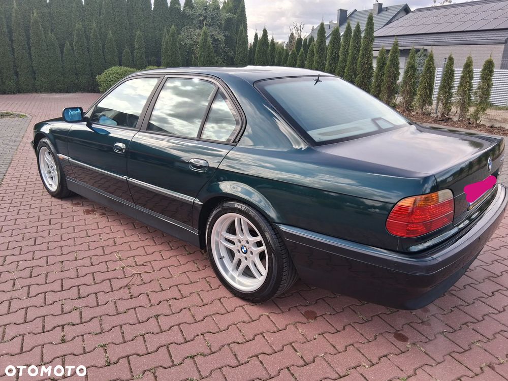 BMW Seria 7 - 14