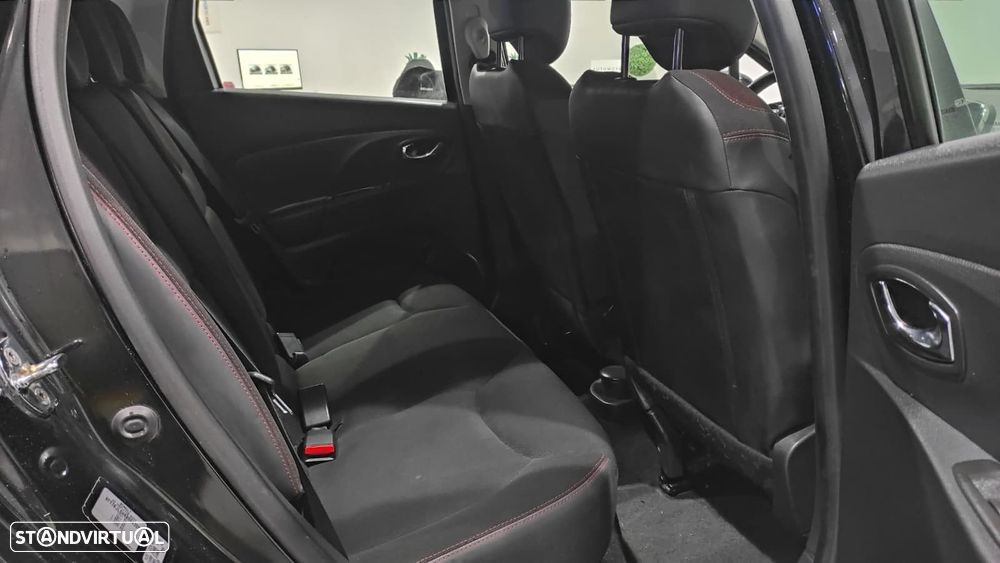 Renault Clio Sport Tourer 1.5 dCi Dynamique S - 20