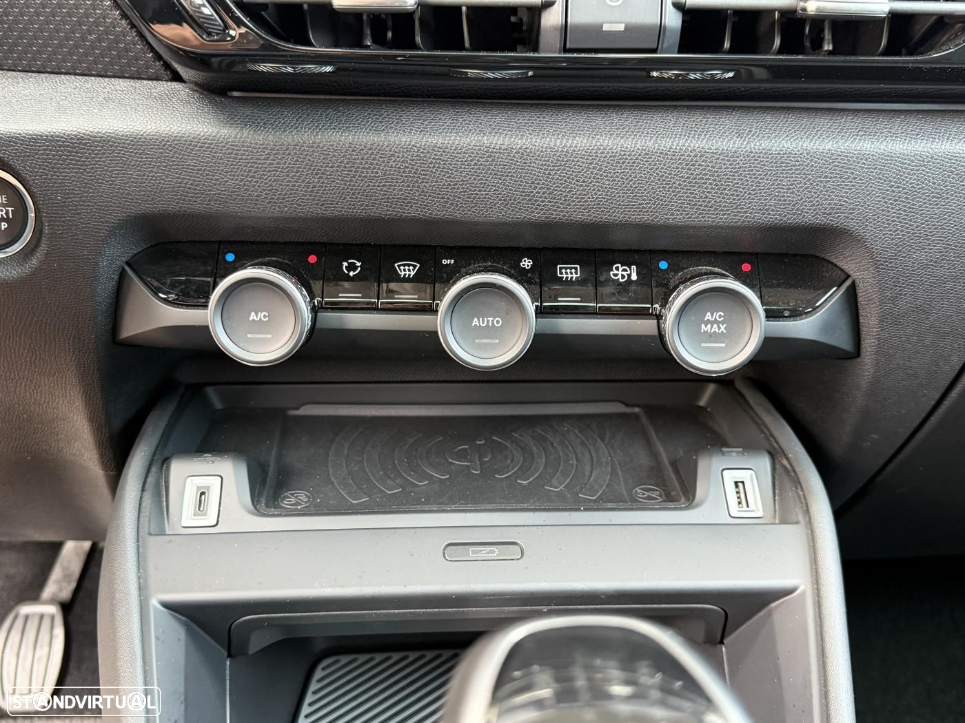 Citroën C4 1.2 PureTech Shine - 34