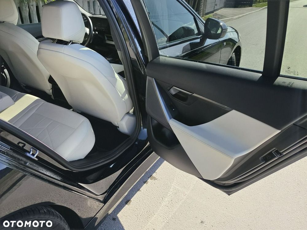 BMW Seria 5 520d xDrive mHEV M Sport - 16