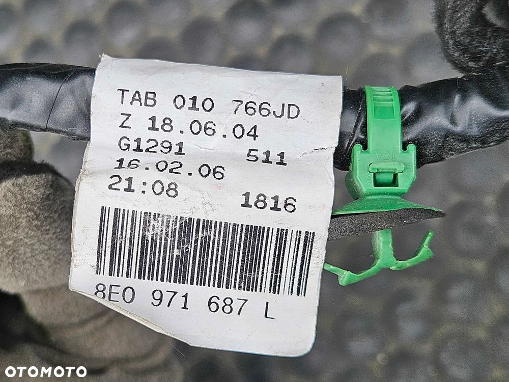 Instalacja 8E0971687L Wiazka Drzwi Kostki Elektryczne Szyby Tyl Tylne AUDI A4 B7 - 14