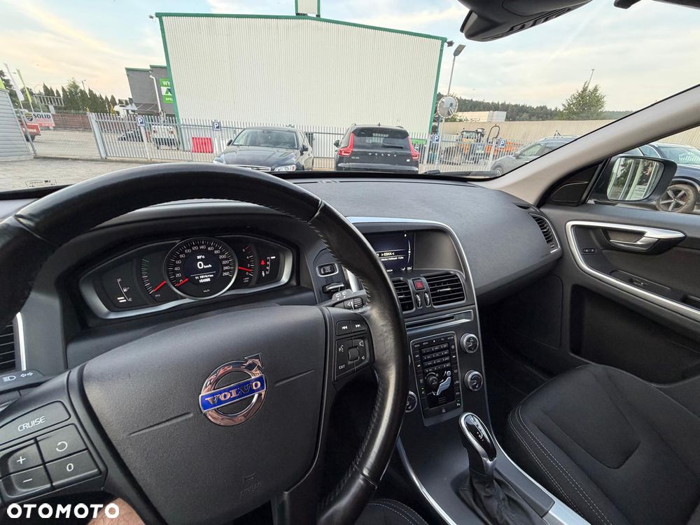 Volvo XC 60 D4 Drive-E Kinetic - 18