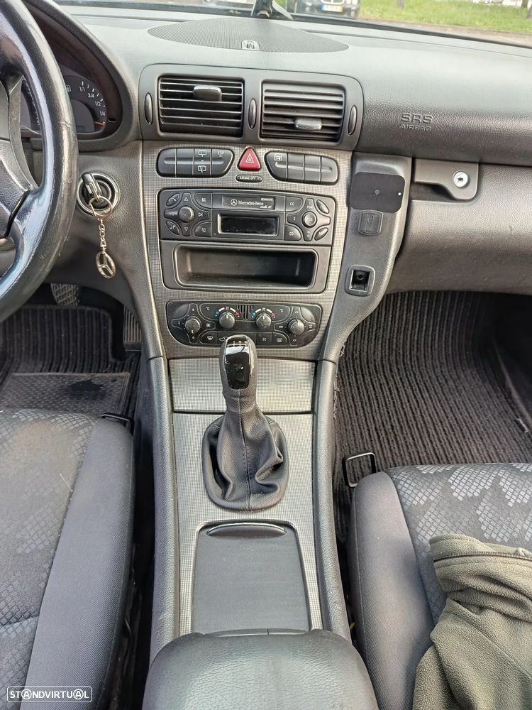 Mercedes-Benz C 220 CDi Avantgarde - 16