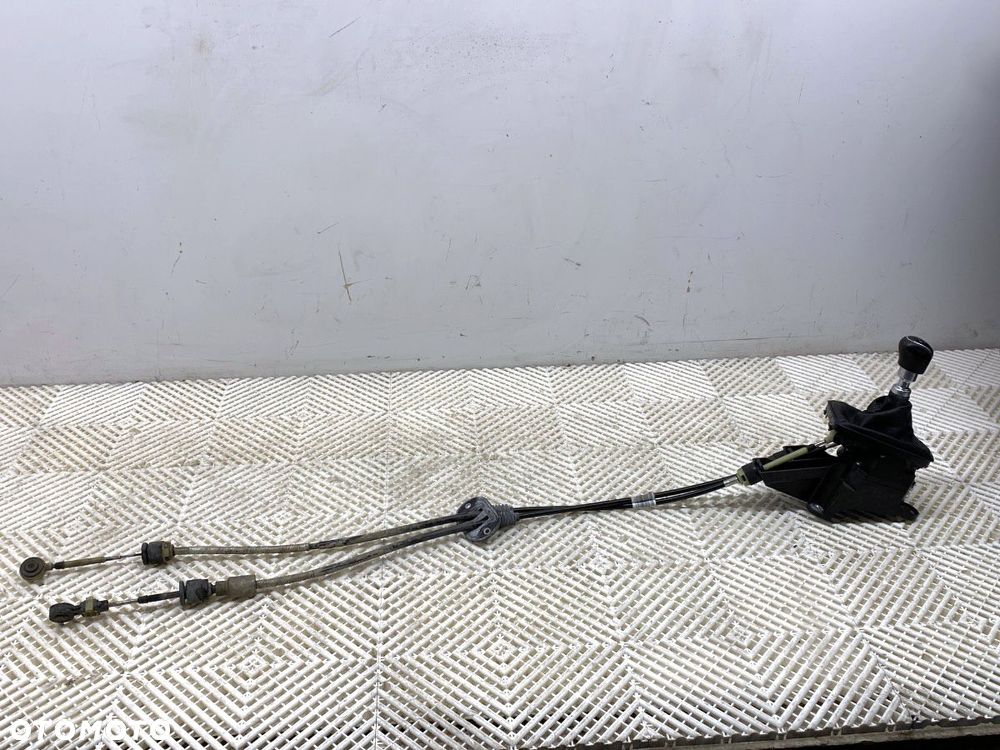 DŹWIGNIA ZMIANY BIEGÓW  FORD FOCUS III Turnier 2010 - 2022 1.5 TDCi 88 kW [120 KM] olej napędowy - 2