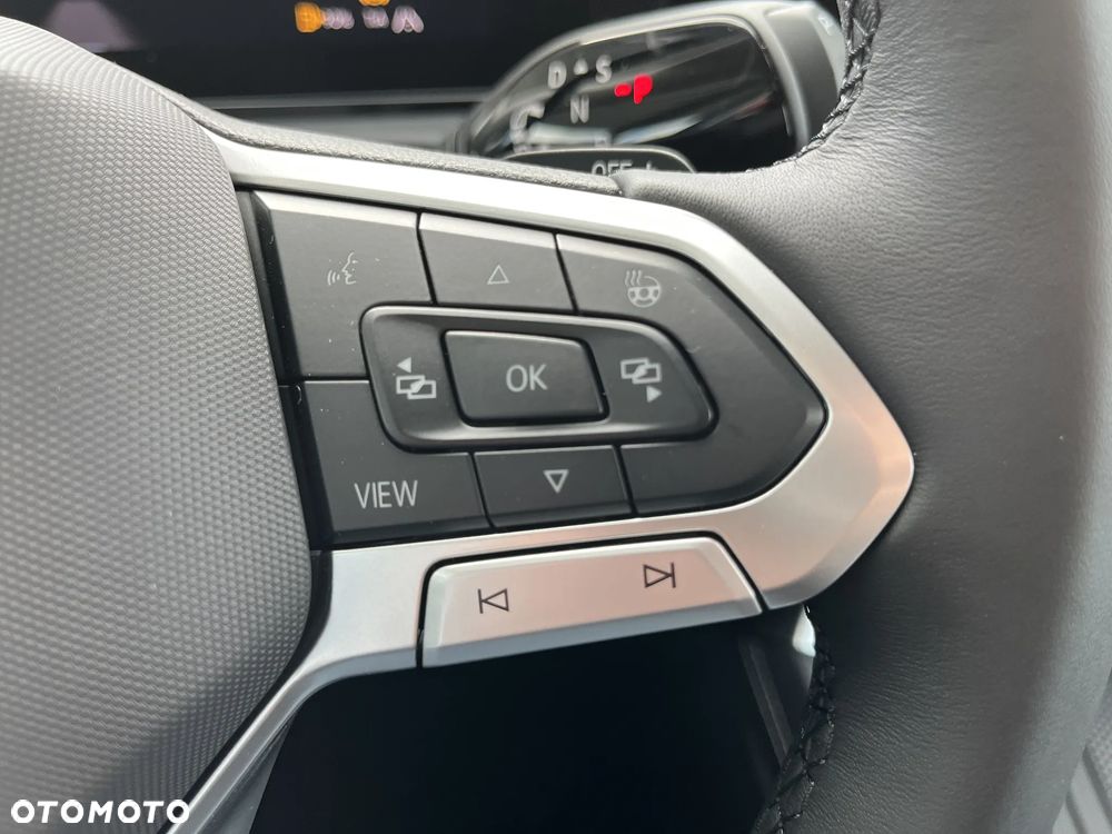Volkswagen T-Roc 1.5 eTSI Style DSG - 29