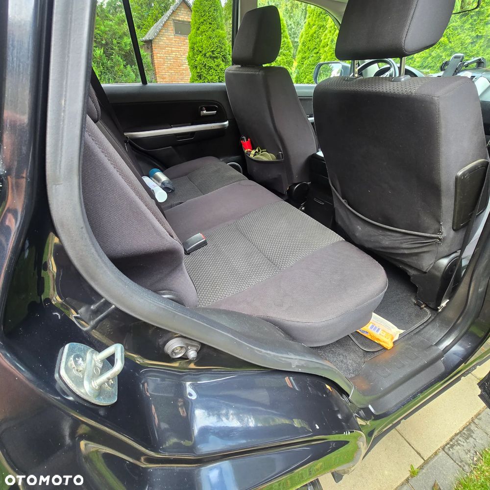 Suzuki Grand Vitara 1.9 DDiS - 7