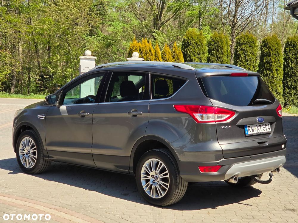 Ford Kuga 2.0 TDCi 4x4 Titanium - 10
