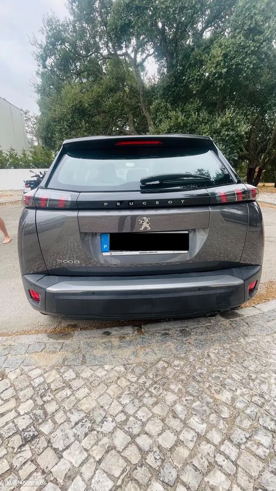 Peugeot 2008 1.2 PureTech Active Pack - 4