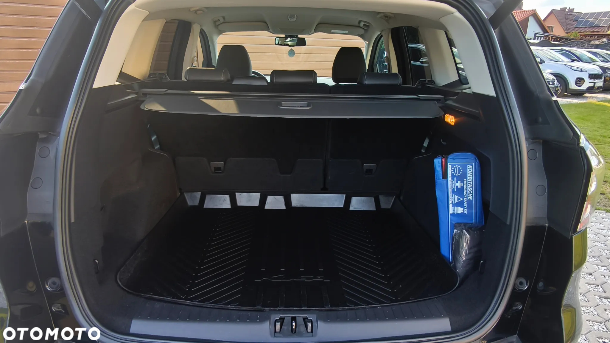 Ford Kuga 2.0 TDCi 2x4 Trend - 17