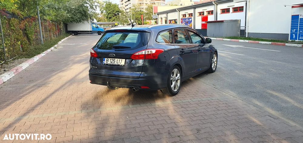 Ford Focus 2.0 TDCI DPF Titanium - 6
