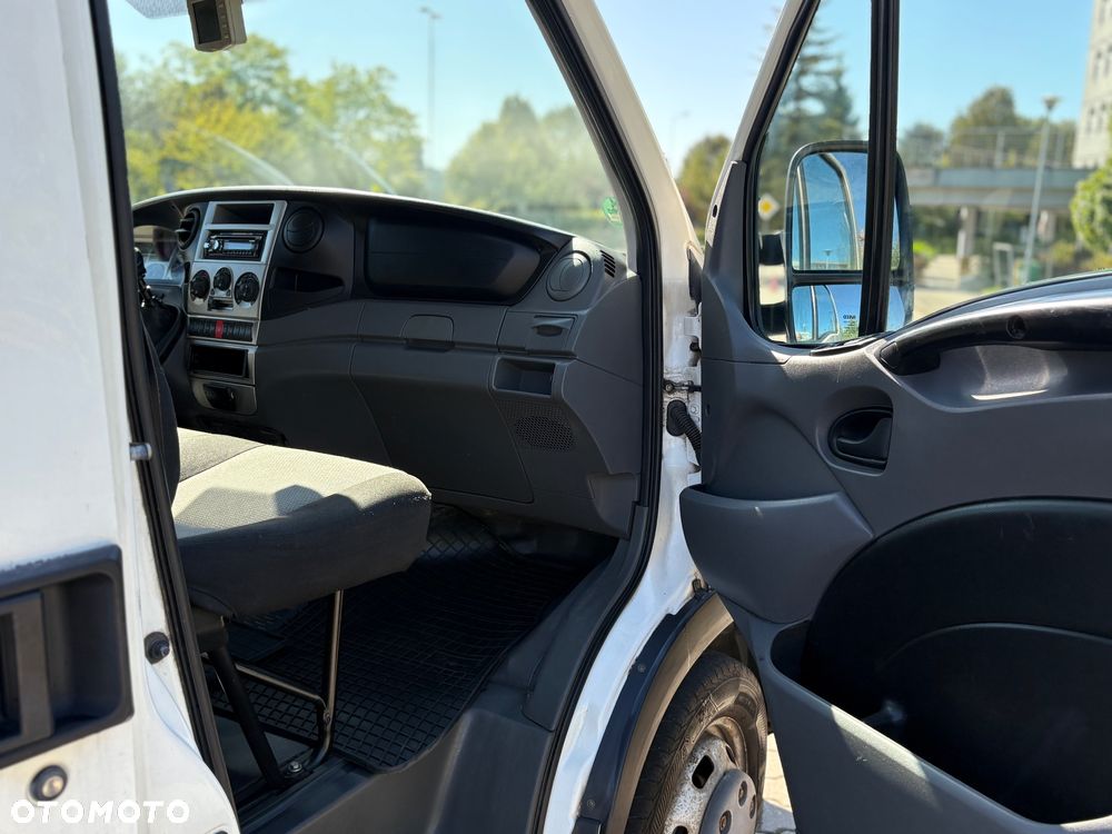 Iveco C35V - 17