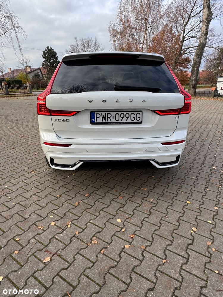 Volvo XC 60 - 4