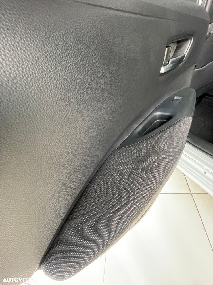 Toyota Corolla 1.8 HSD Dynamic - 21