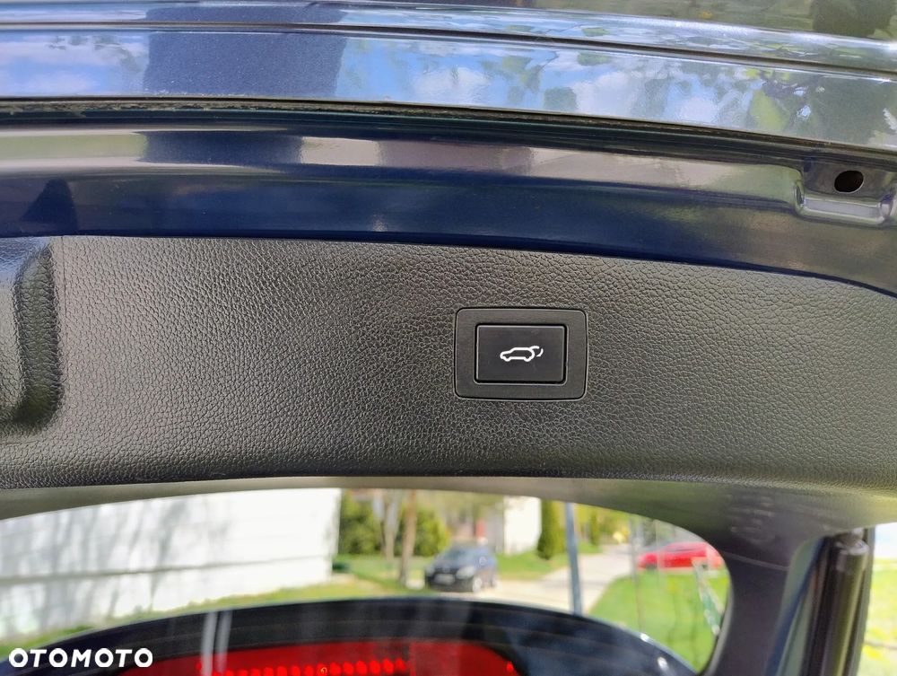 Hyundai i40 Kombi blue 1.7 CRDi DCT Style - 11
