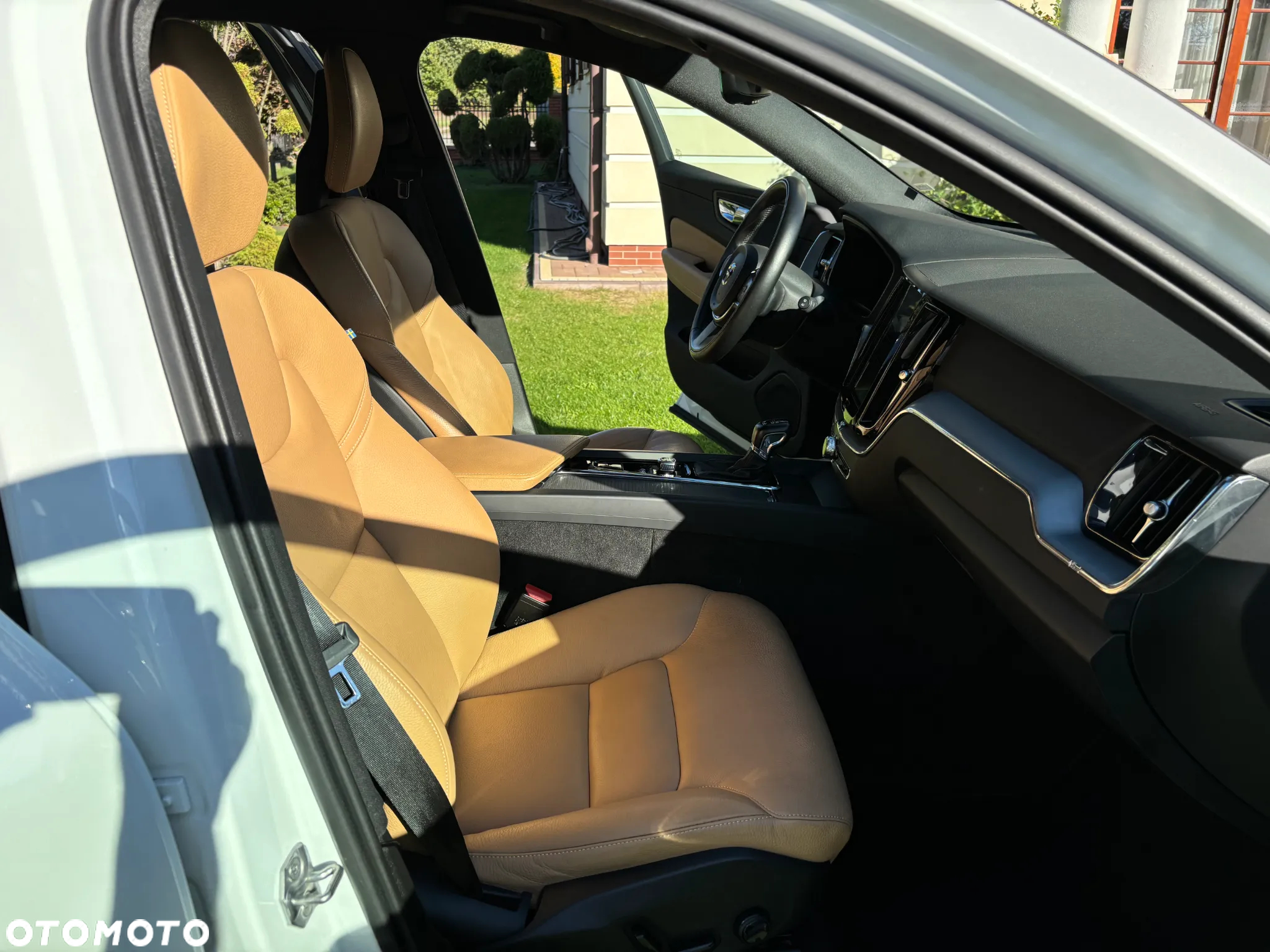 Volvo XC 60 T5 AWD Momentum - 9