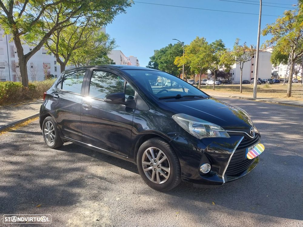 Toyota Yaris 1.0 VVT-i Comfort +PS Style +P.Techno - 2