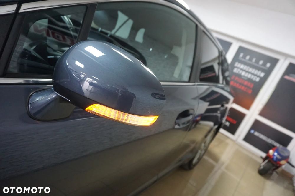 Toyota Avensis 1.8 Life - 13
