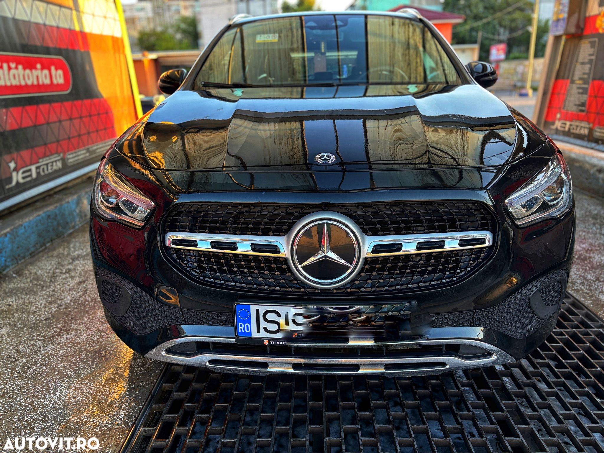 Mercedes-Benz GLA 250 4MATIC Aut. - 1