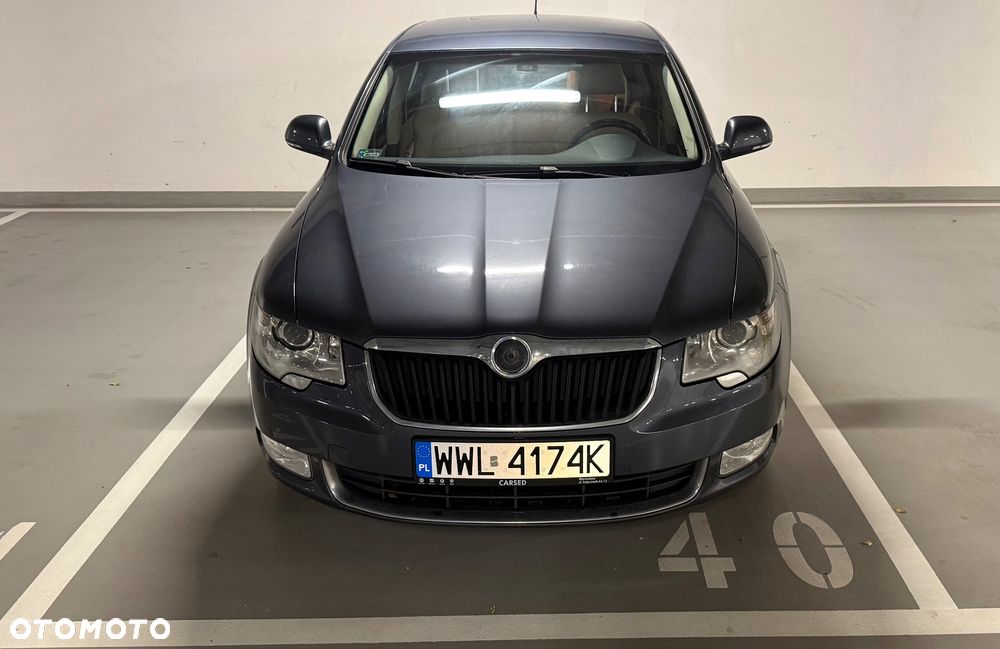 Skoda Superb 2.0 TDI Elegance - 2