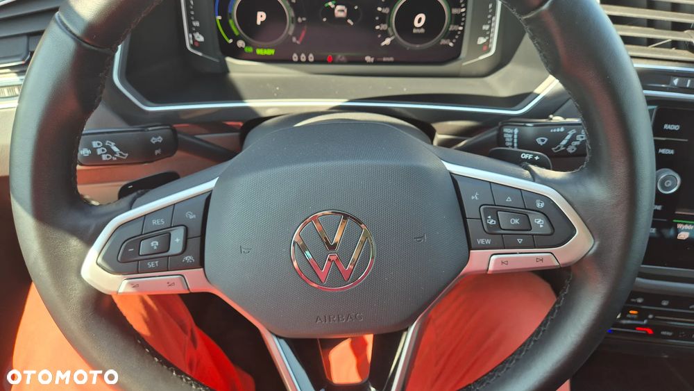 Volkswagen Tiguan - 13