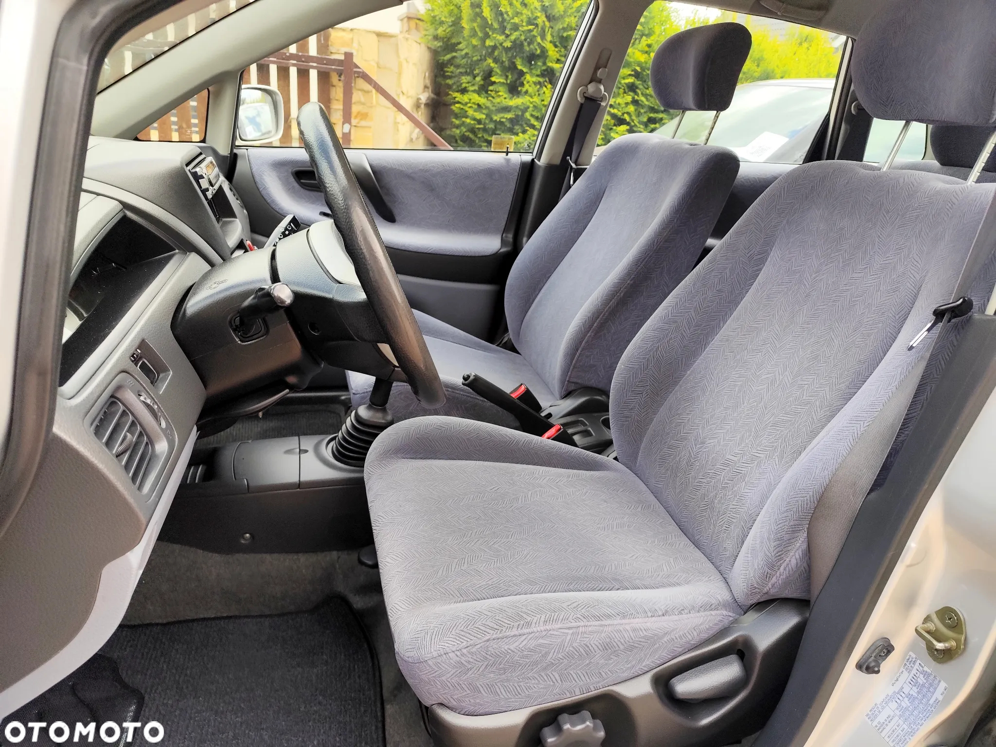 Suzuki Liana 1.6 - 8