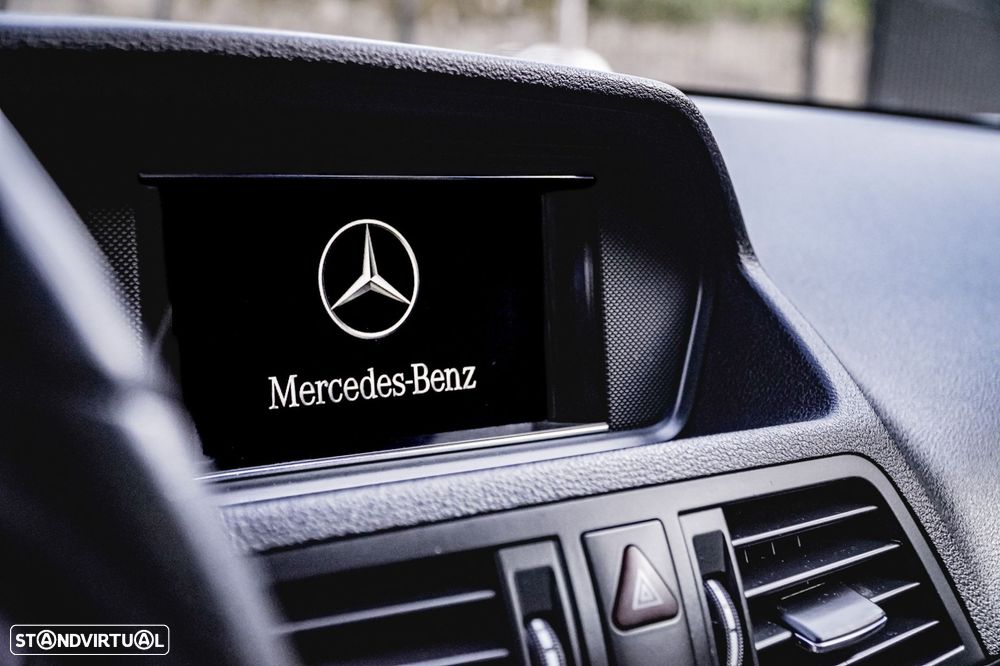 Mercedes-Benz E 250 CDI BlueEfficiency - 16