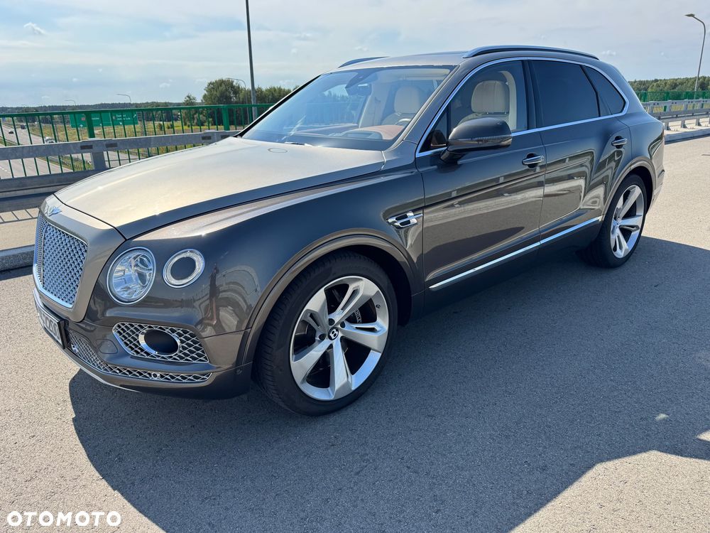 Bentley Bentayga W12 - 26