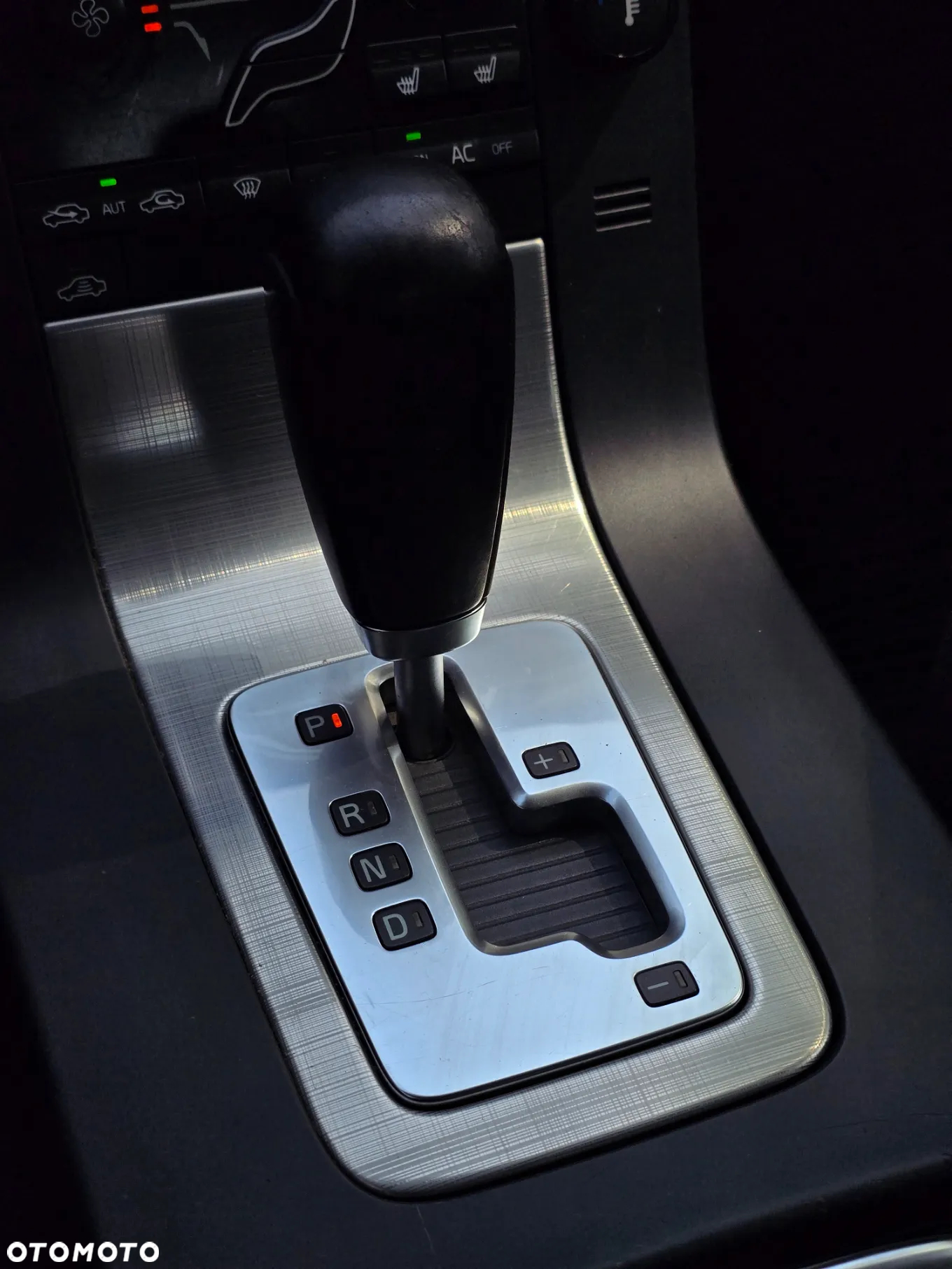 Volvo S80 2.5T Momentum - 27