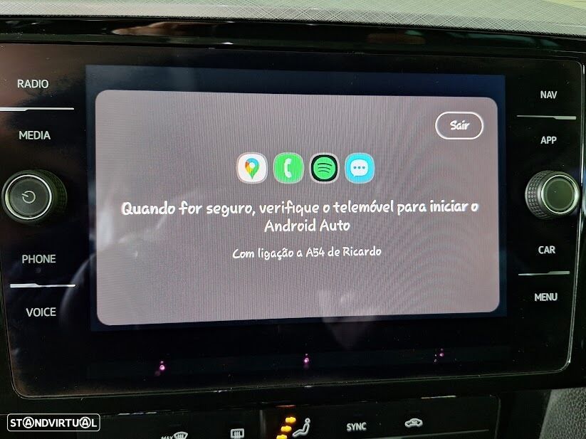 VW Passat Variant 2.0 TDi Business DSG - 21