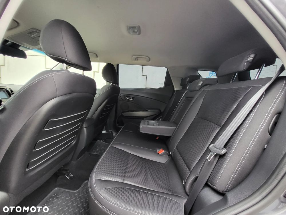 SsangYong/KGM XLV - 18