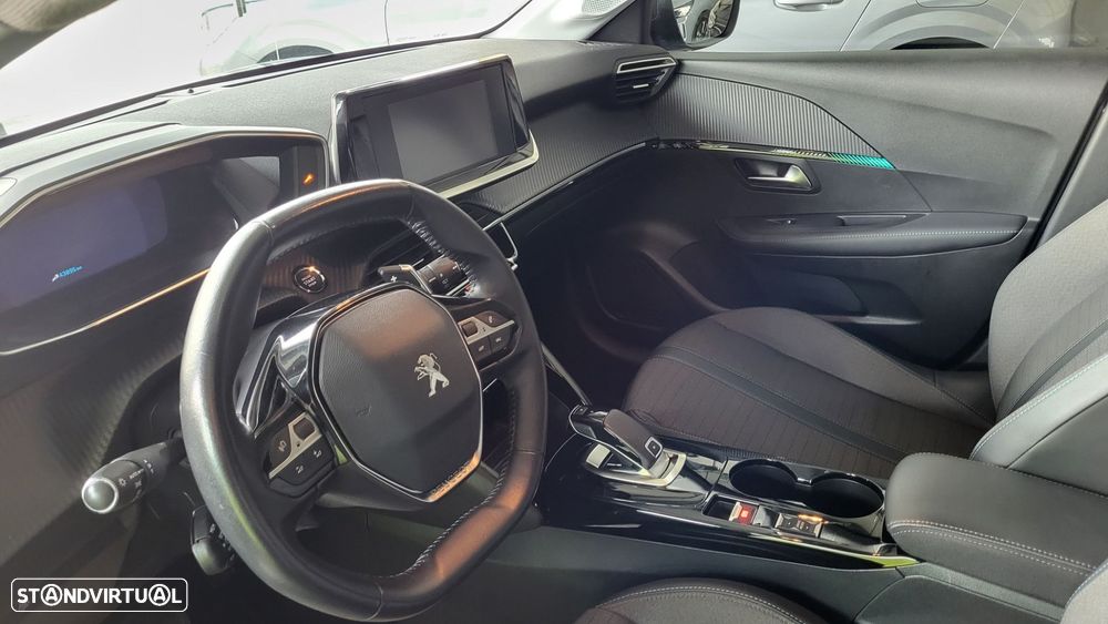 Peugeot 208 1.2 PureTech Allure Pack EAT8 - 13