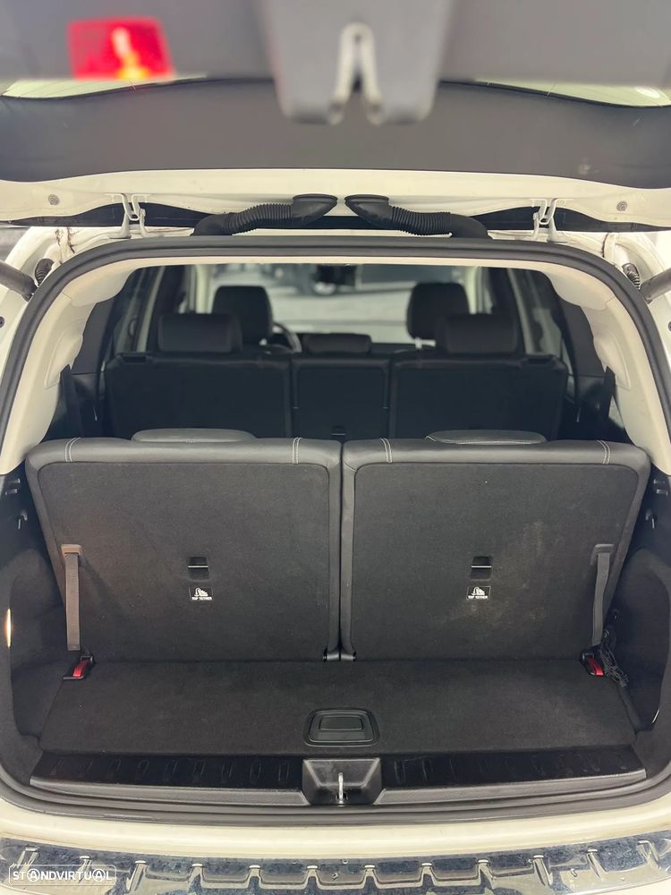 Mercedes-Benz GLB 200 Progressive - 12